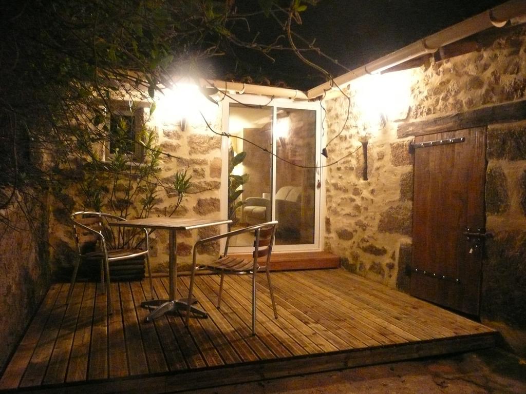 Chambres D'Hotes D'Antardieu Saint-Junien Ruang foto