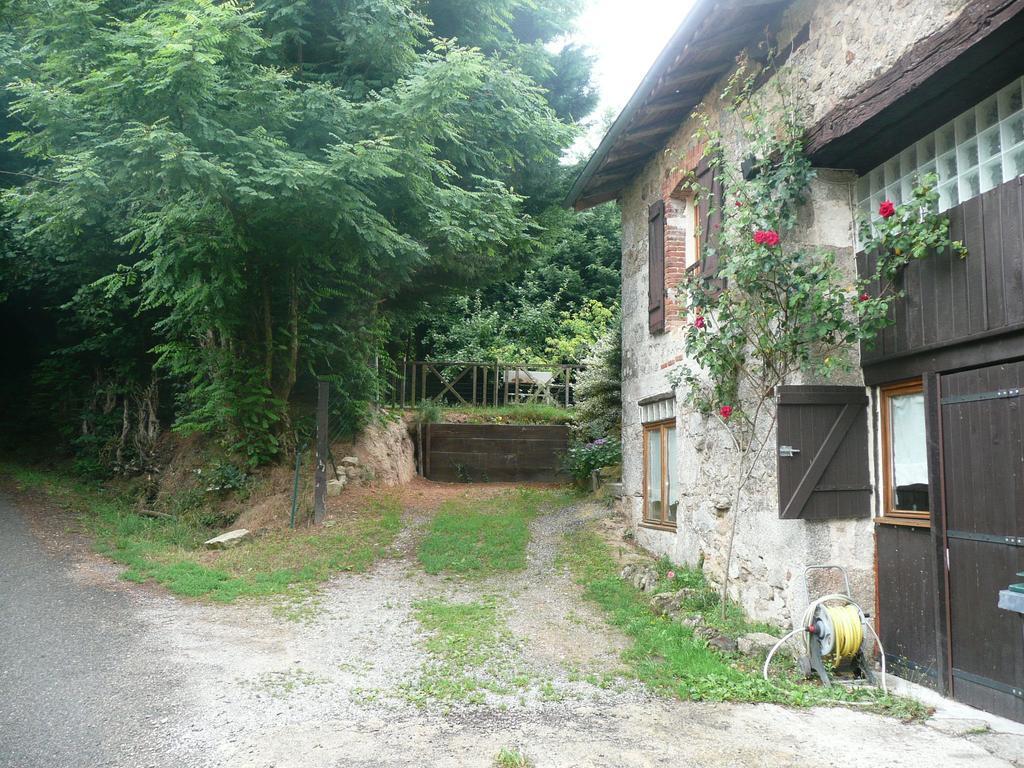 Chambres D'Hotes D'Antardieu Saint-Junien Ruang foto
