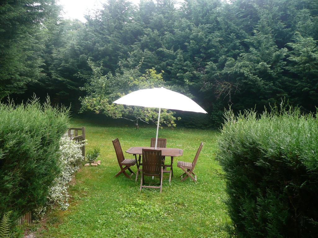 Chambres D'Hotes D'Antardieu Saint-Junien Ruang foto