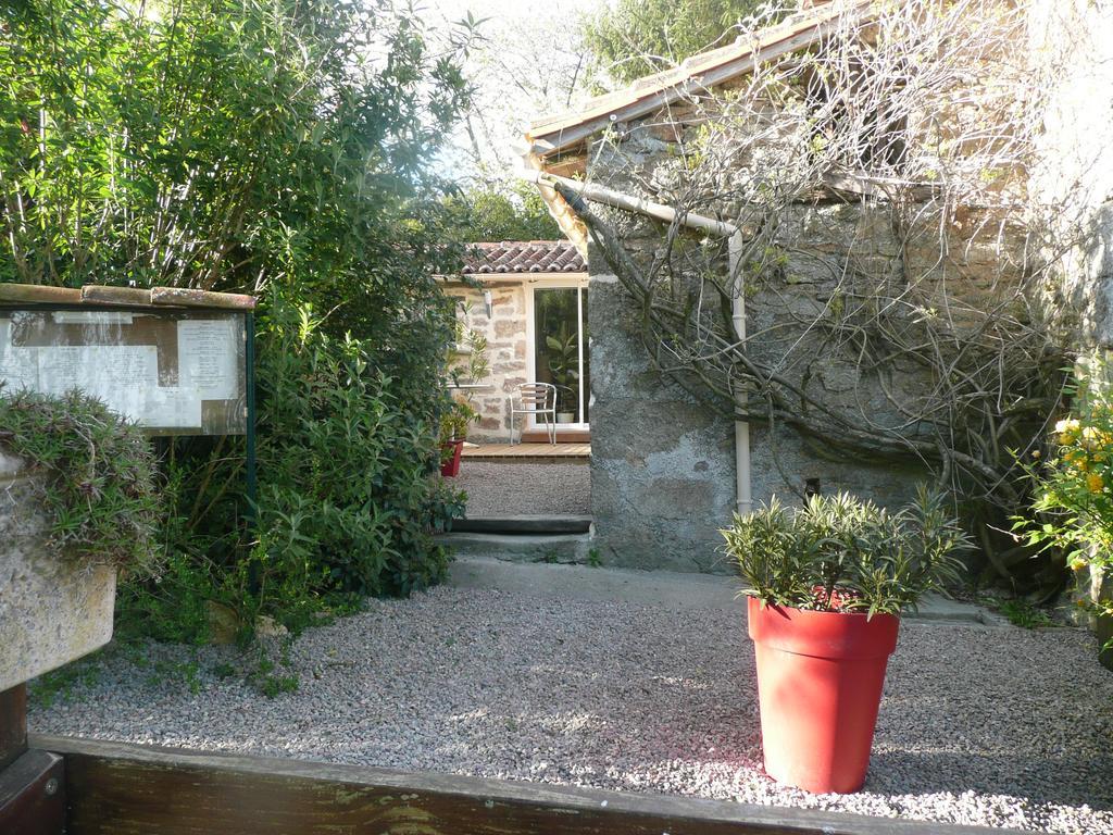 Chambres D'Hotes D'Antardieu Saint-Junien Bagian luar foto